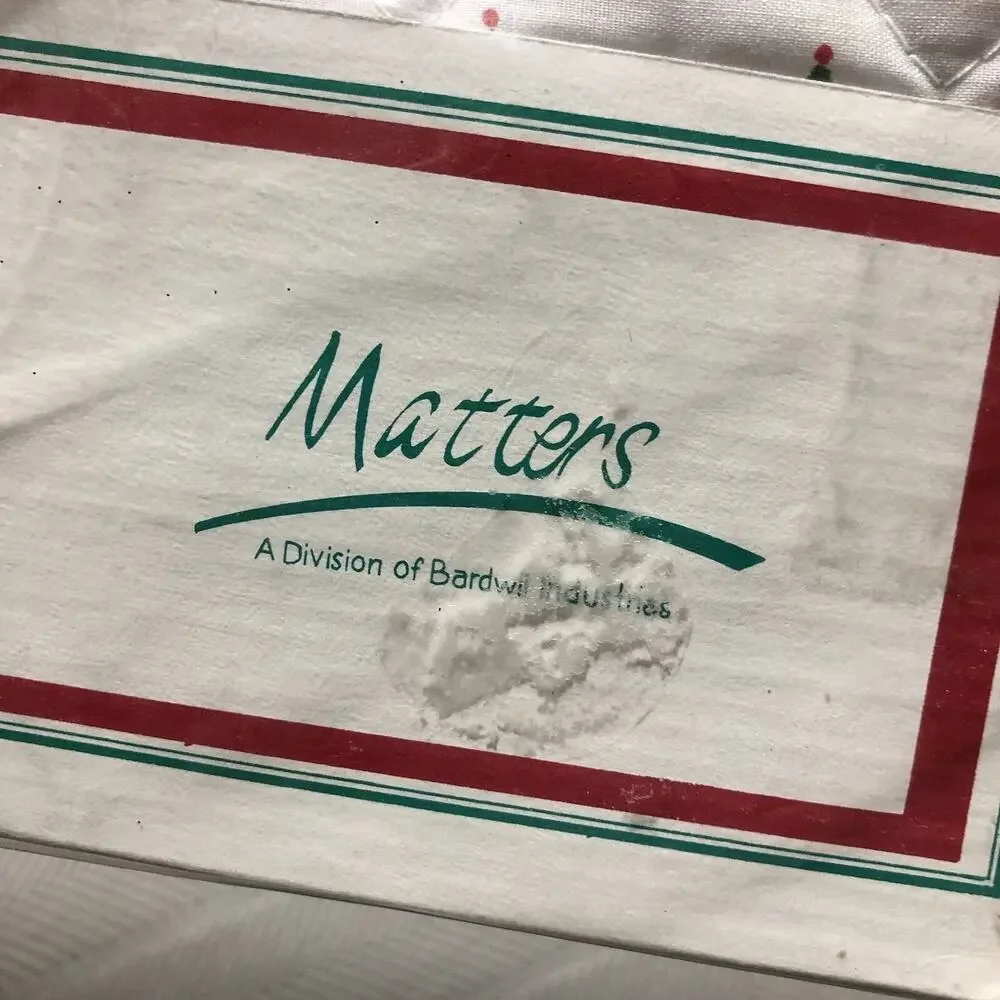 Christmas Placemat Napkin Set By Matters Table for Four Red Green Vintage NEW